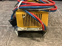 Hawker - 24v 100a - battery chargers - afbeelding 2 van  3