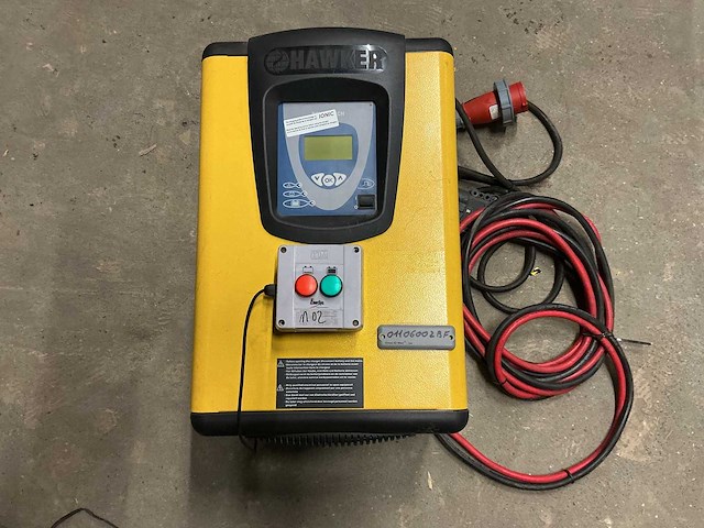 Hawker - 24v 100a - battery chargers - afbeelding 1 van  1