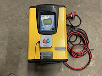 Hawker - 24v 100a - battery chargers - afbeelding 1 van  1