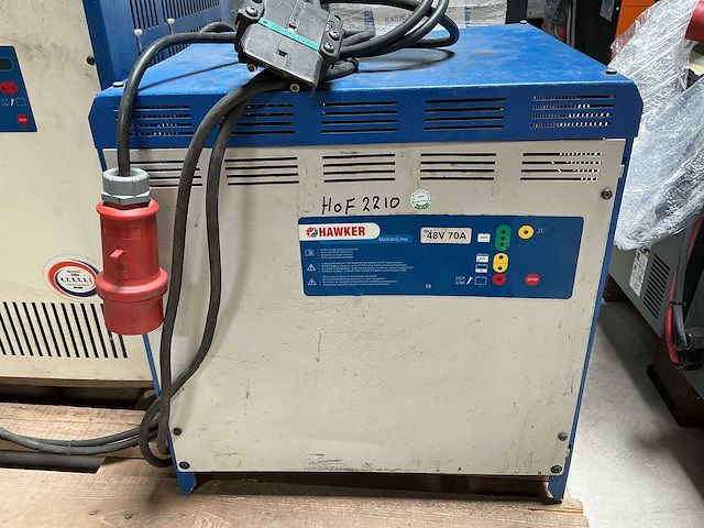 Hawker - 48v 70a - battery chargers - afbeelding 1 van  1