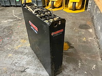 Hawker 24 volt tractie accu - afbeelding 6 van  8