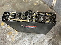 Hawker 24 volt tractie accu - afbeelding 7 van  8
