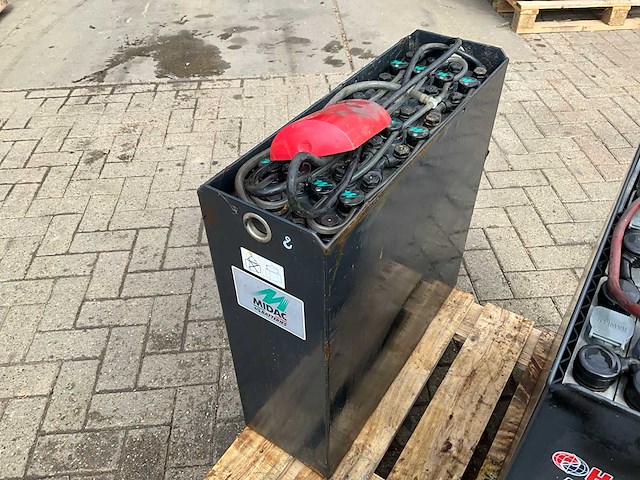 Hawker 24v 2 pzs 250 tractie batterij - afbeelding 2 van  5