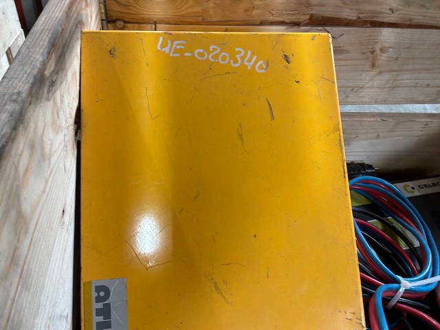 Hawker / celectric / atlet lader (4x) - afbeelding 2 van  2