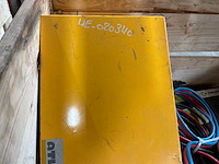 Hawker / celectric / atlet lader (4x) - afbeelding 2 van  2