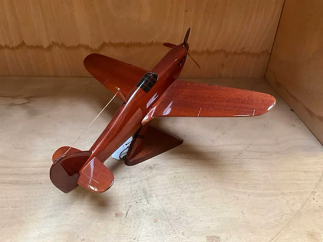 Hawker hurricane houten modelvliegtuig - afbeelding 5 van  7
