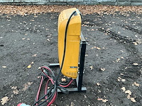 Hawker life is acculader - afbeelding 4 van  11