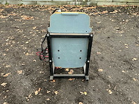 Hawker life is acculader - afbeelding 5 van  11