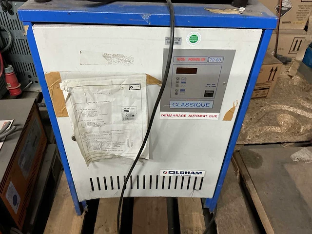 Hawker oldham - 72v 80a - battery chargers - afbeelding 1 van  1