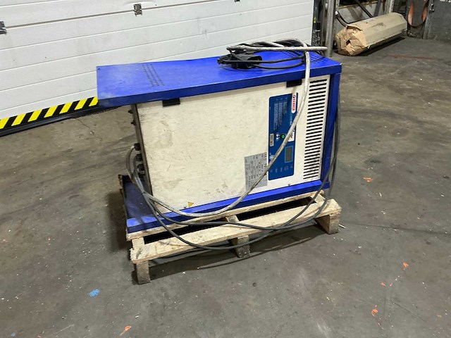 Hawker perfect plus acculader - afbeelding 1 van  6