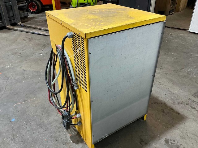 Hawker tc3 acculader - afbeelding 3 van  5