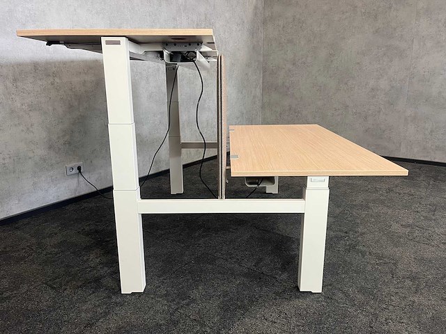Haworth - elektrische zit/sta duo-bureau 160x80 - afbeelding 13 van  18