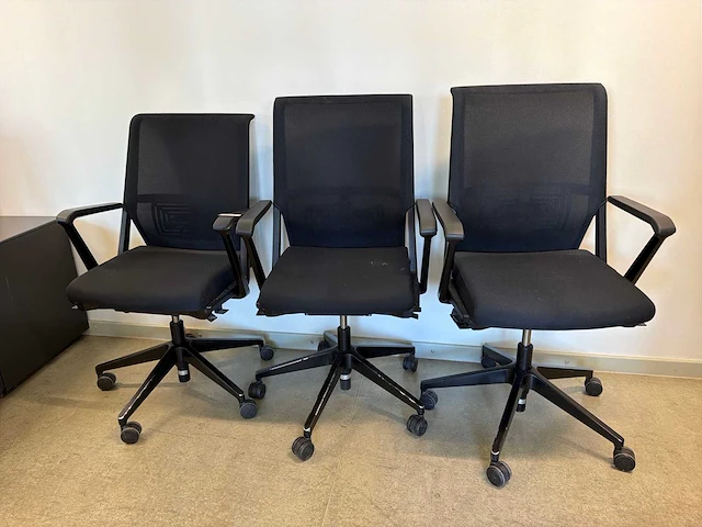 Haworth bureaustoel (3x) - afbeelding 1 van  6