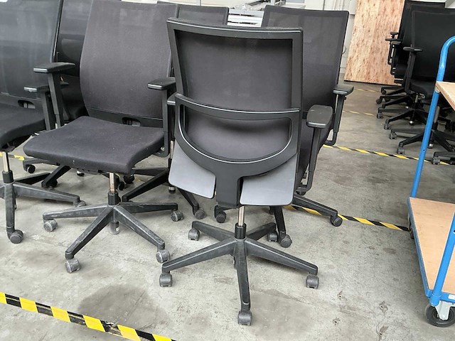 Haworth bureaustoel (6x) - afbeelding 3 van  4
