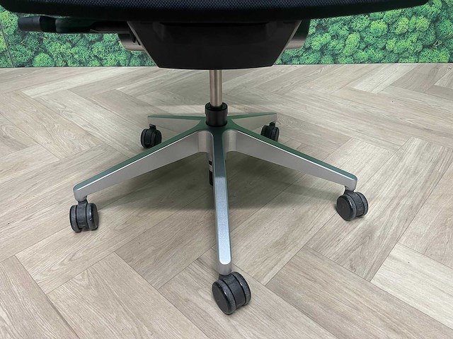 Haworth comforto 62 - ergonomische bureaustoel - afbeelding 8 van  12