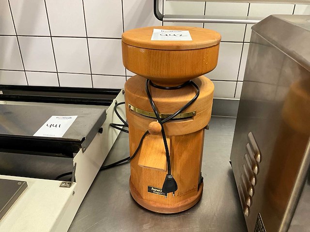 Hawos oktagon graan maal apparaat - afbeelding 1 van  3