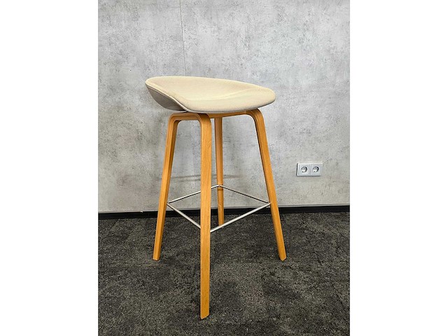 Hay about a stool aas - design set 180x80 barhoogte - afbeelding 12 van  19