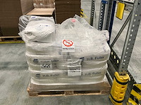 H.b. fuller swift therm advantage 7710 partij smeltlijm - afbeelding 1 van  2