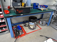 Hbm - werkbank - afbeelding 1 van  2