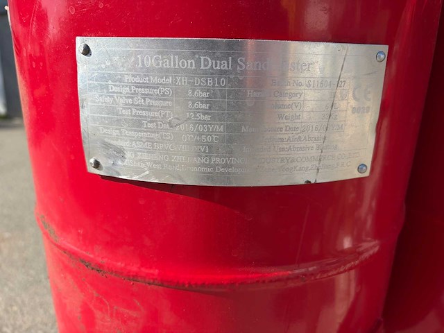 Hbm 10 gallon dual sandblaster - afbeelding 10 van  12