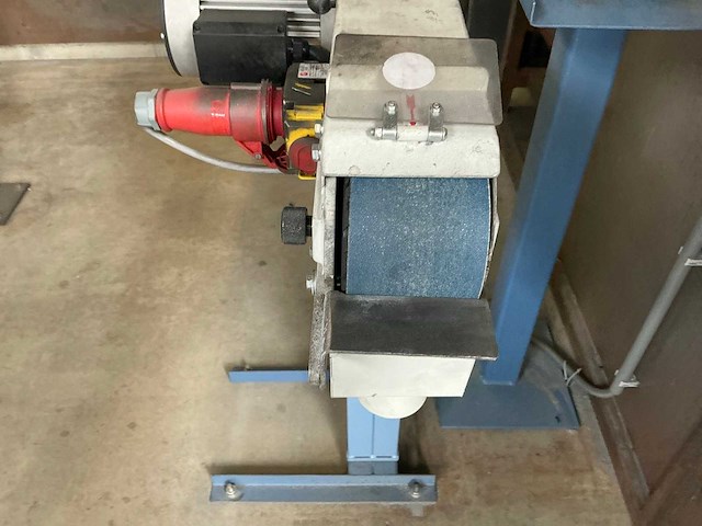 Hbm 100x1220 bandschuurmachine - afbeelding 3 van  6