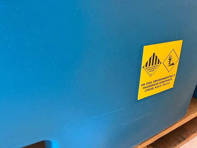 Hbm 10229 diesel opslagcontainer - afbeelding 14 van  14