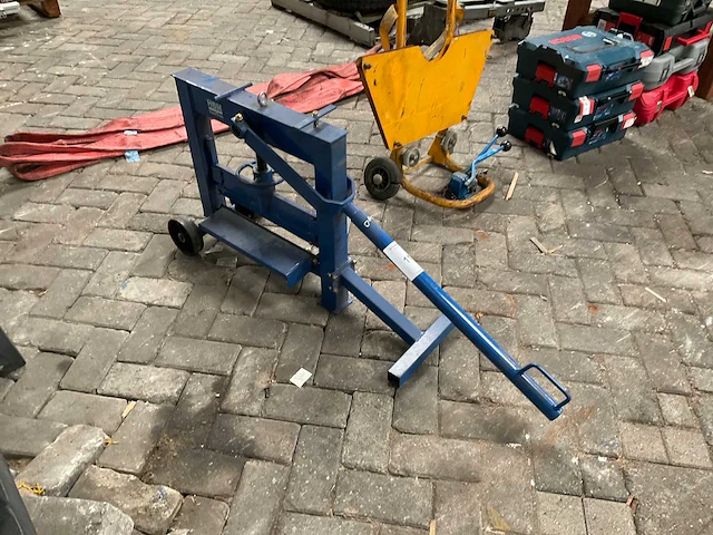 Hbm 10269 steenknipper - afbeelding 2 van  4