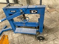 Hbm 10269 steenknipper - afbeelding 4 van  4