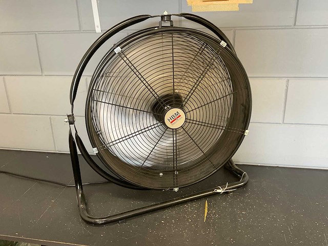 Hbm 500 ventilator - afbeelding 1 van  2
