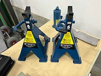 Hbm 6 ton assteun (2x) - afbeelding 1 van  3