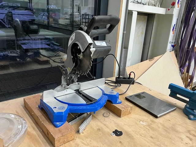 Hbm afkortzaag - afbeelding 1 van  4