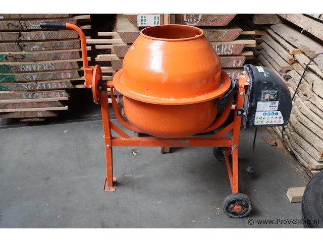 Hbm betonmolen 9855 - afbeelding 1 van  9