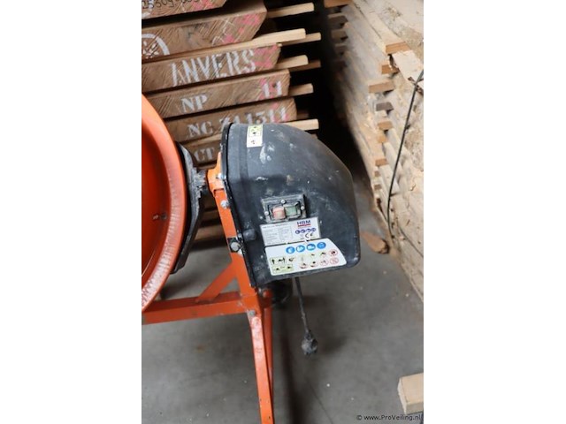 Hbm betonmolen 9855 - afbeelding 3 van  9
