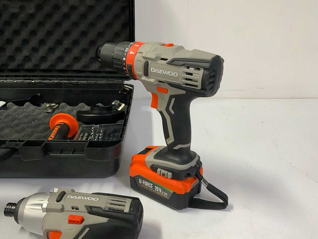 Hbm, daewoo, fieldman, proxxon accugereedschap met koffers en toebehoren - afbeelding 3 van  16