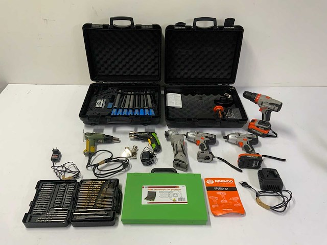 Hbm, daewoo, fieldman, proxxon accugereedschap met koffers en toebehoren - afbeelding 1 van  16
