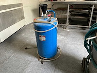 Hbm drukspuit droogschuimmaker