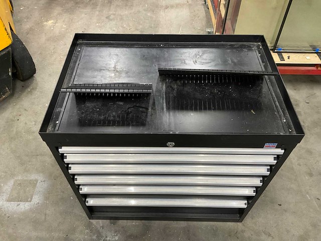 Hbm gereedschapskast - afbeelding 13 van  18