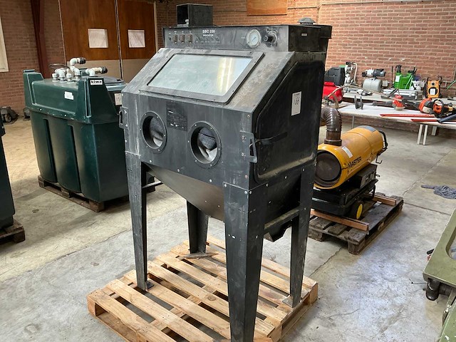 Hbm sbc350 straalcabine - afbeelding 1 van  1