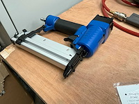 Hbm sf 5040 pneumatische tacker - afbeelding 2 van  5