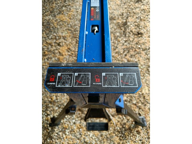 Hbm standaard met klem, blauw - afbeelding 3 van  4