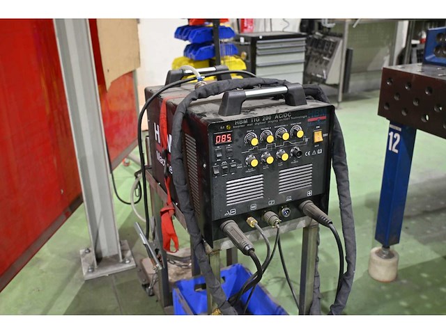 Hbm tig 200 ac/dc tig-lasmachine - afbeelding 1 van  5