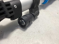 Hbm wand-plafondschuurmachine 750 watt + ledlamp - afbeelding 6 van  10