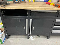 Hbm werkbank met bankschroef en slijpmachine - afbeelding 12 van  13