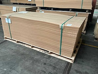 Hdf deurplaat (220x) - afbeelding 1 van  3