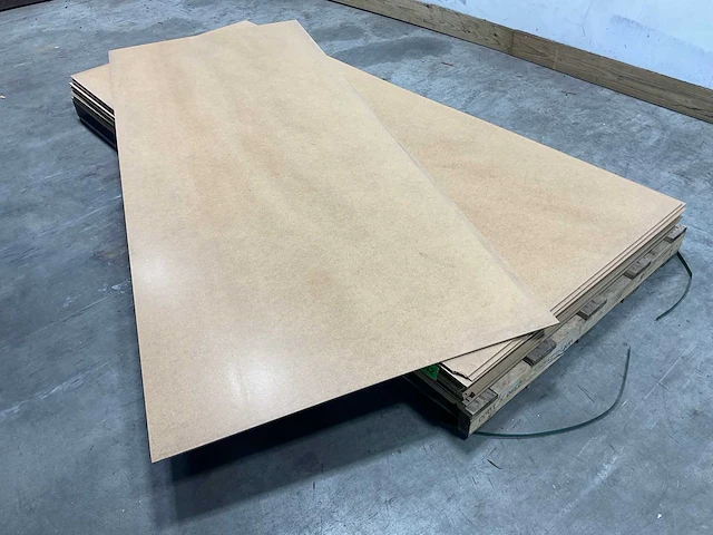 Hdf plaat homadur 2340x945 mm 5 mm (139x) - afbeelding 3 van  6