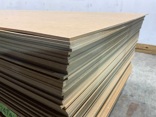 Hdf plaat homadur 3050x895 mm 5 mm (100x) - afbeelding 5 van  6