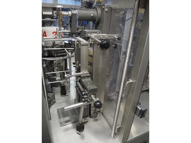 Hdg verpackungsmaschinen gmbh - afbeelding 13 van  47