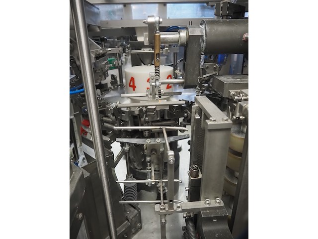 Hdg verpackungsmaschinen gmbh - afbeelding 15 van  47