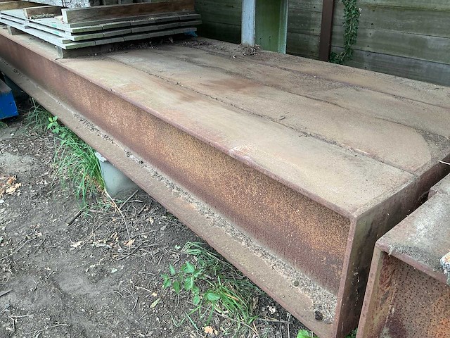 He-a 500 stalen balk 8 en 6,4m lang (12x) - afbeelding 6 van  9
