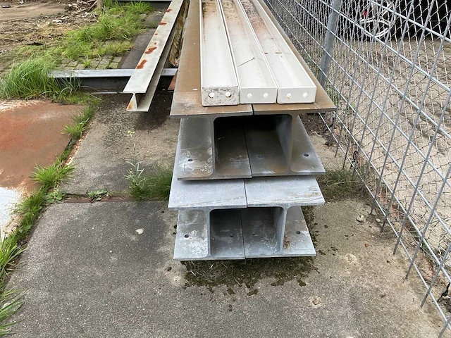Hea 300 staal - afbeelding 2 van  4